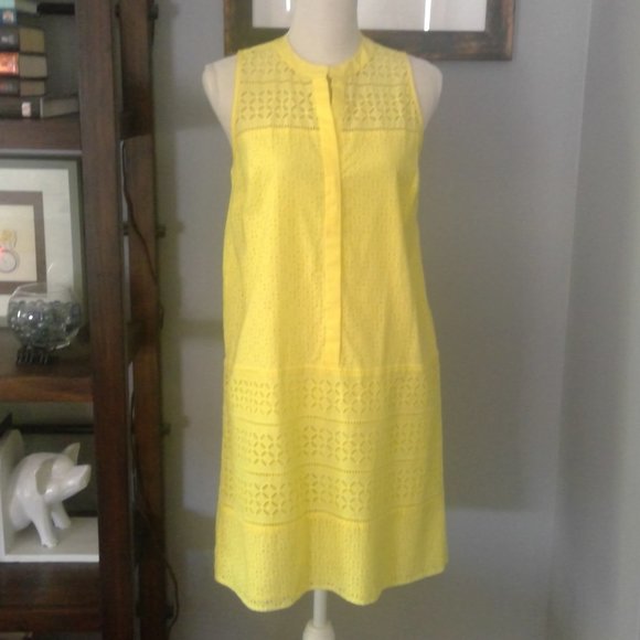 LOFT Dresses & Skirts - LOFT Eyelet Shift Dress